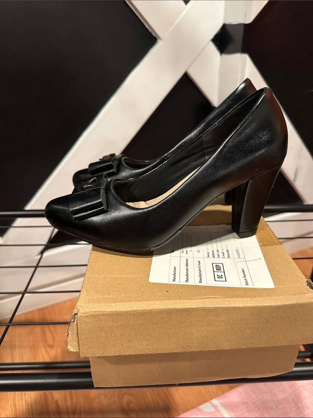 H&M Black Pointed Toe Flats with Bow Accent